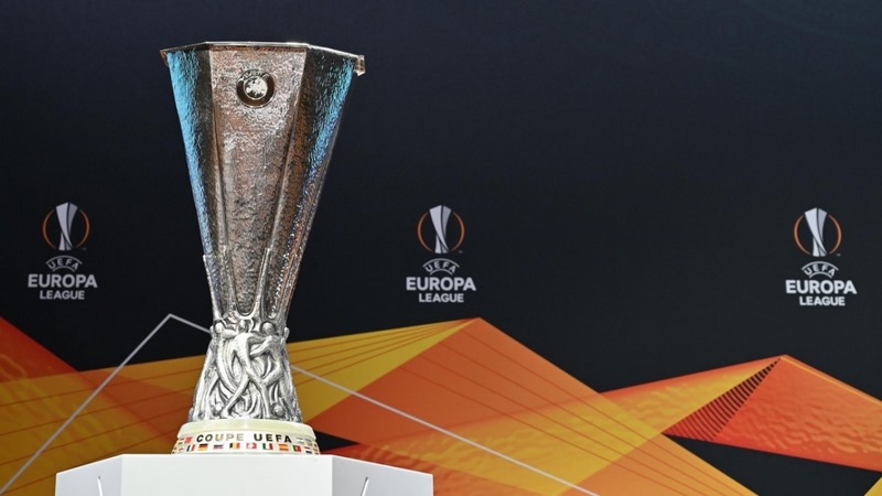 Giải bóng đá Europa League do UEFA tổ chức thường niên